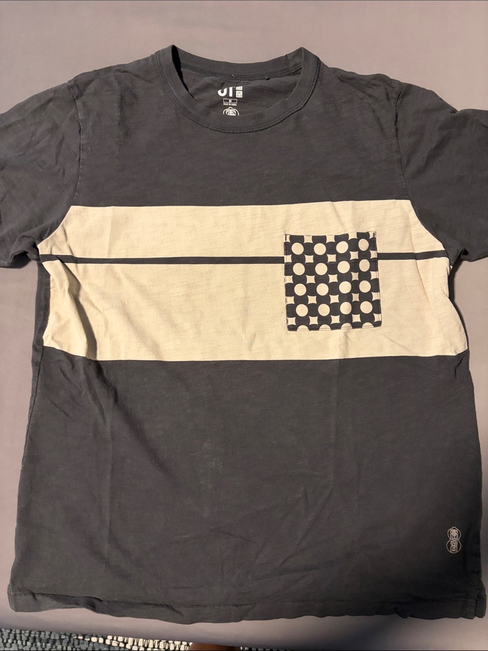 Men's Uniqlo Navy and Cream Striped Pocket Tee